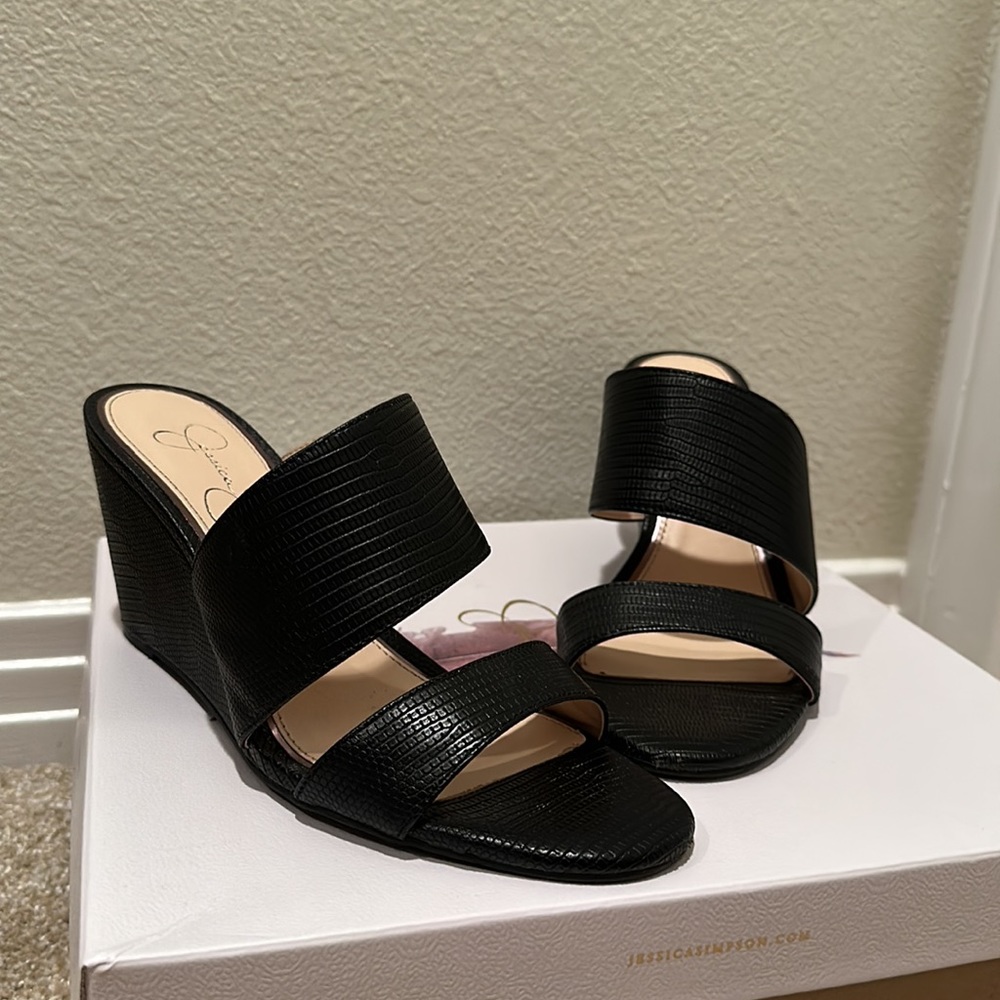 Jessica Simpson Black Work Wedge 8M